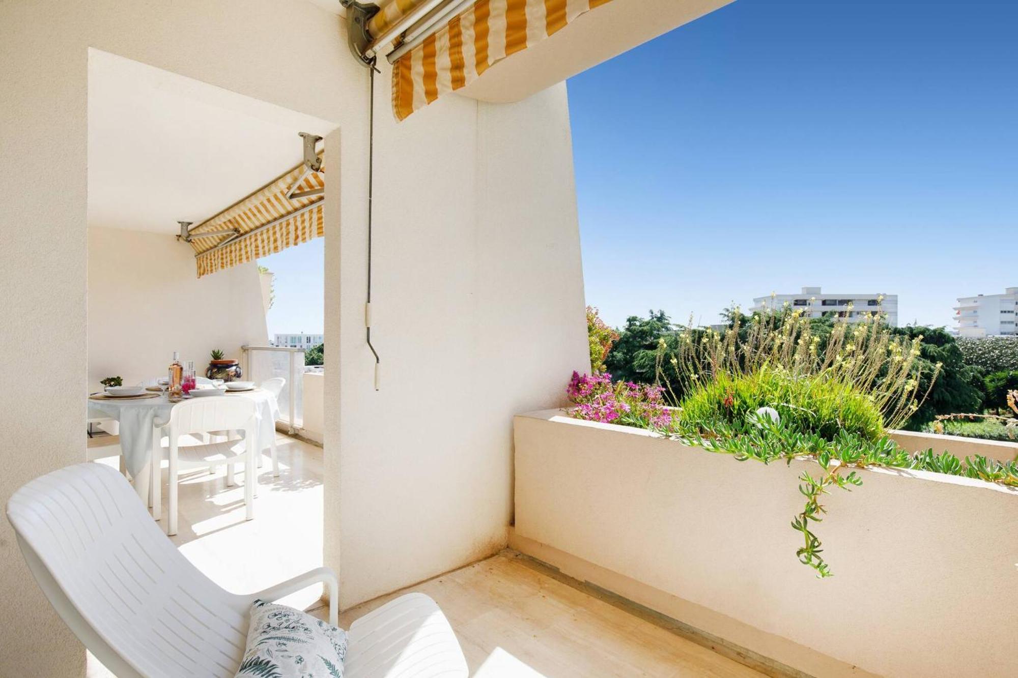 Echappee Paisible A Apartamento Antibes