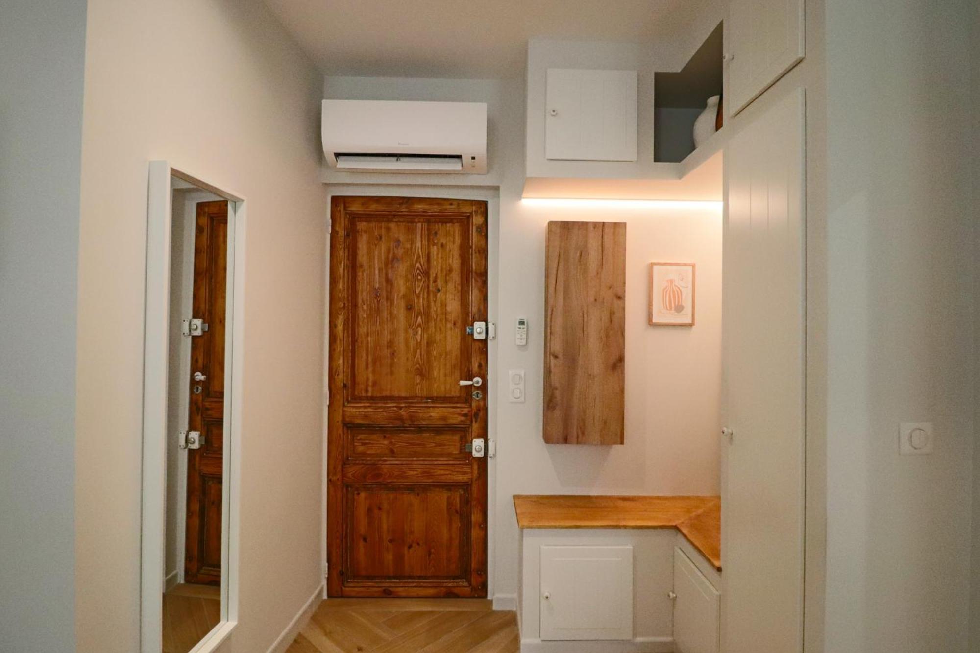 Sejour De Luxe Au Vieil & Proche Apartment Antibes