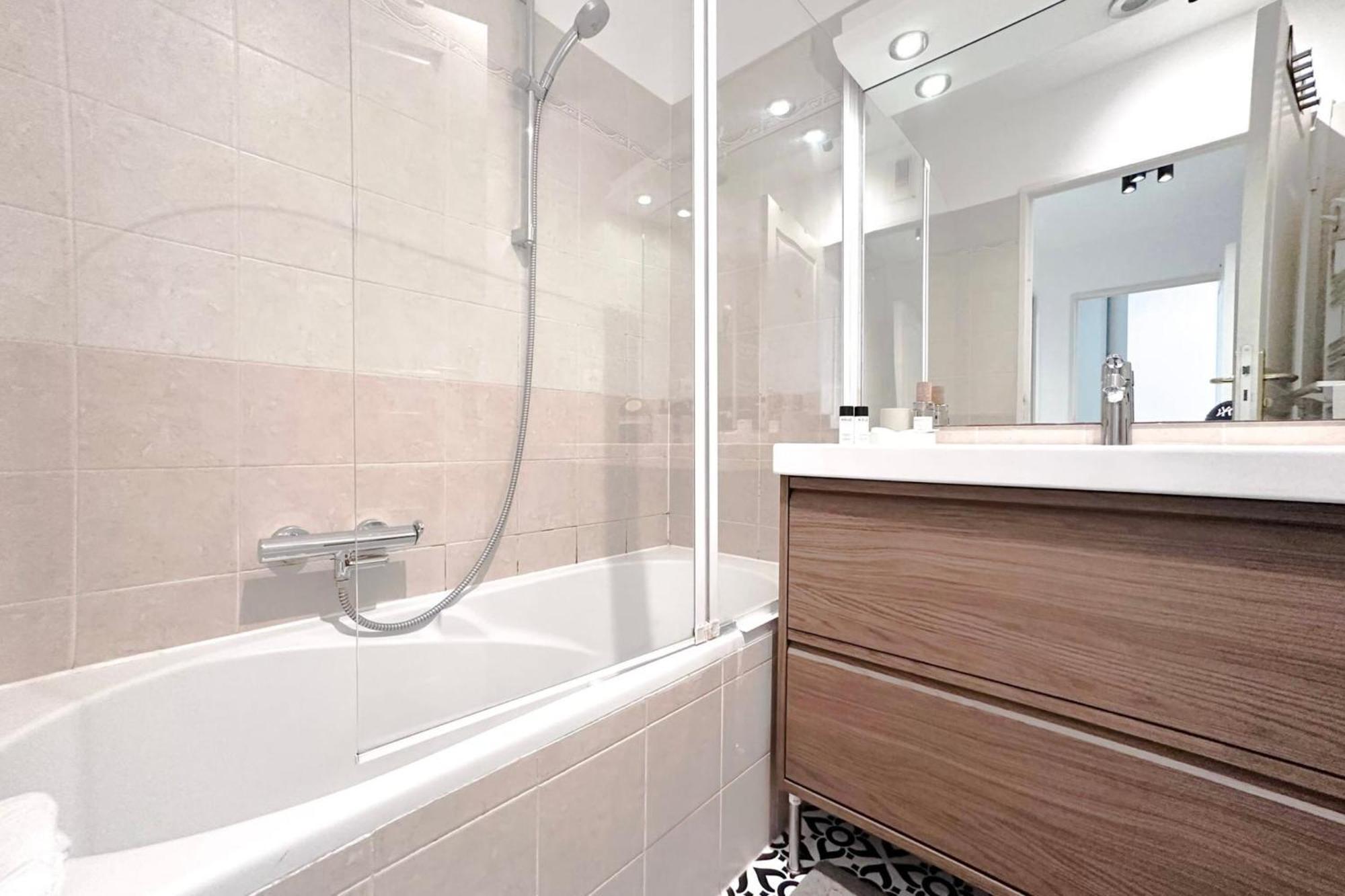 Charming T2 Near The Port Vauban D'antibes Apartment *