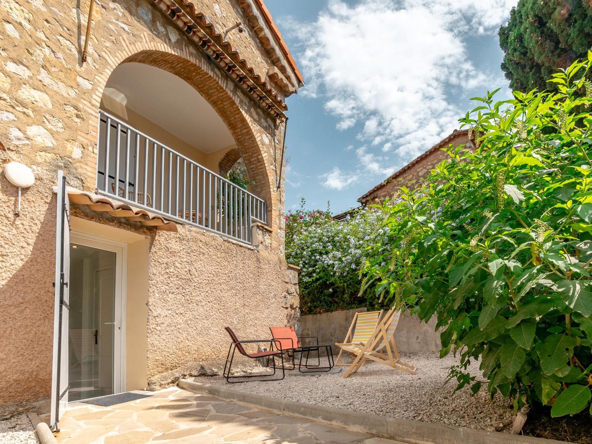 Jolie Maison Familiale - 2km Port Et Plages - Cx Pousada *