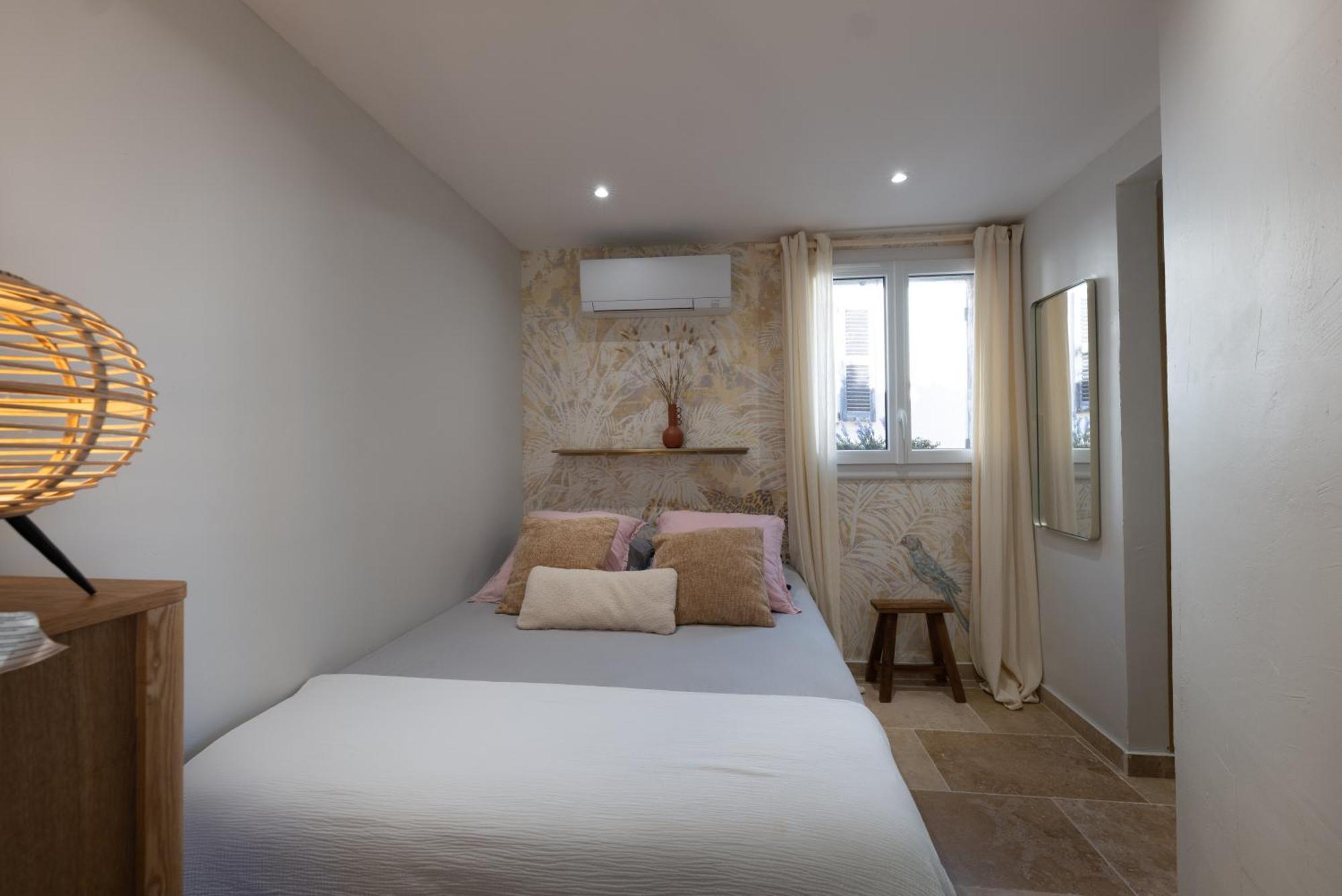 Apartment La Pablita, Vieil Antibes, Remparts