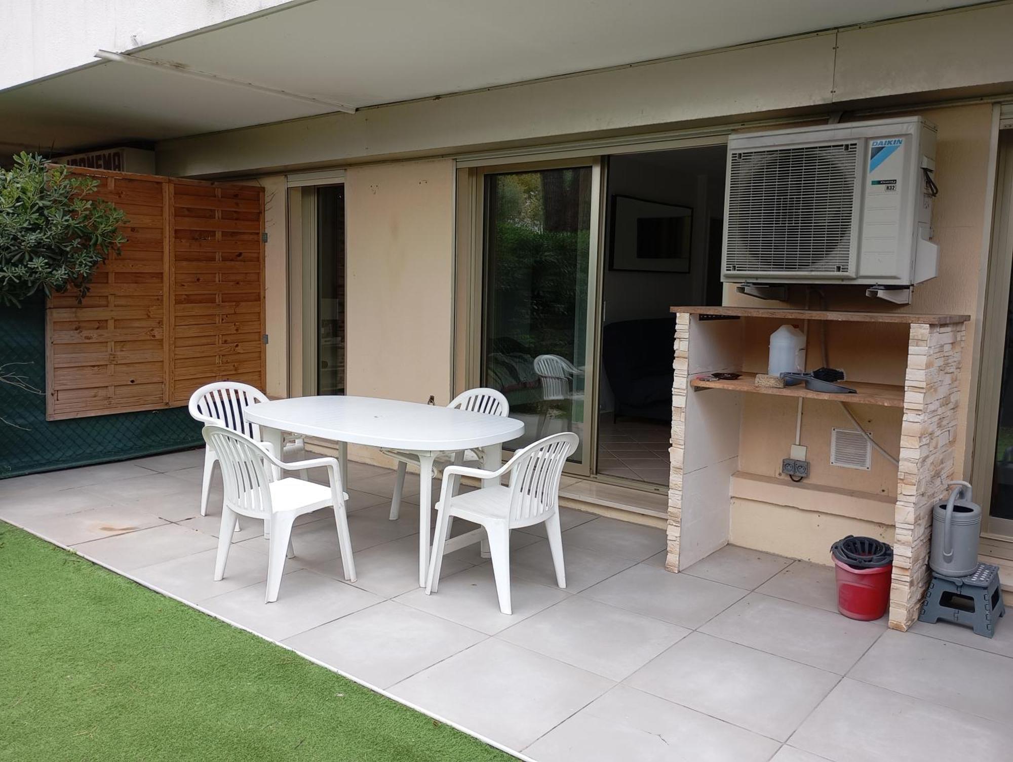 Lumineux Avec Terrasse De 50m2 Apartamento
