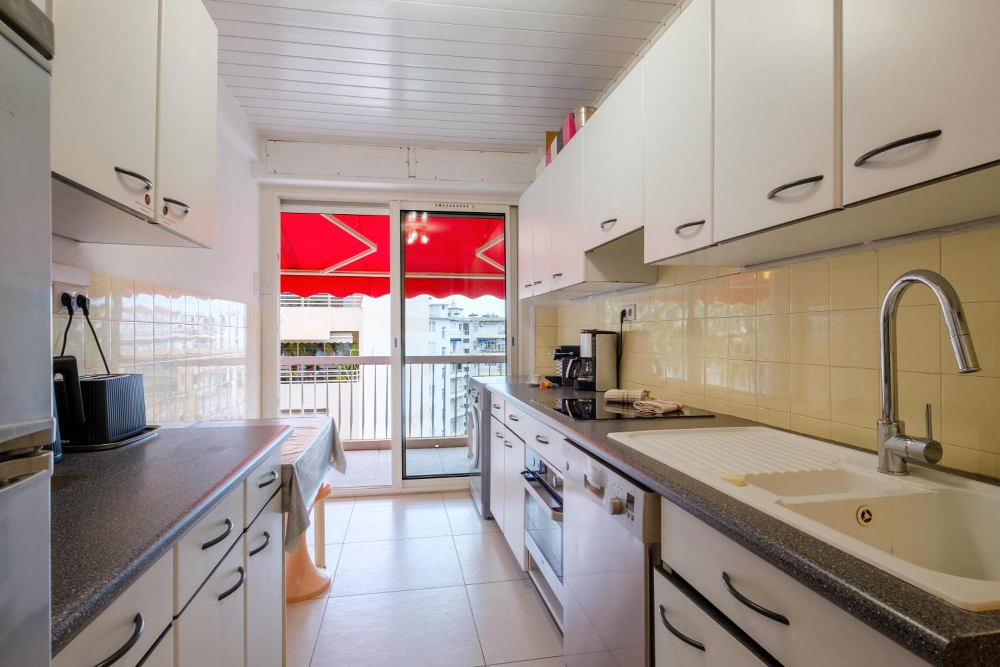 Apartamento Meuble De Tourisme 3p Avec Clim Antibes