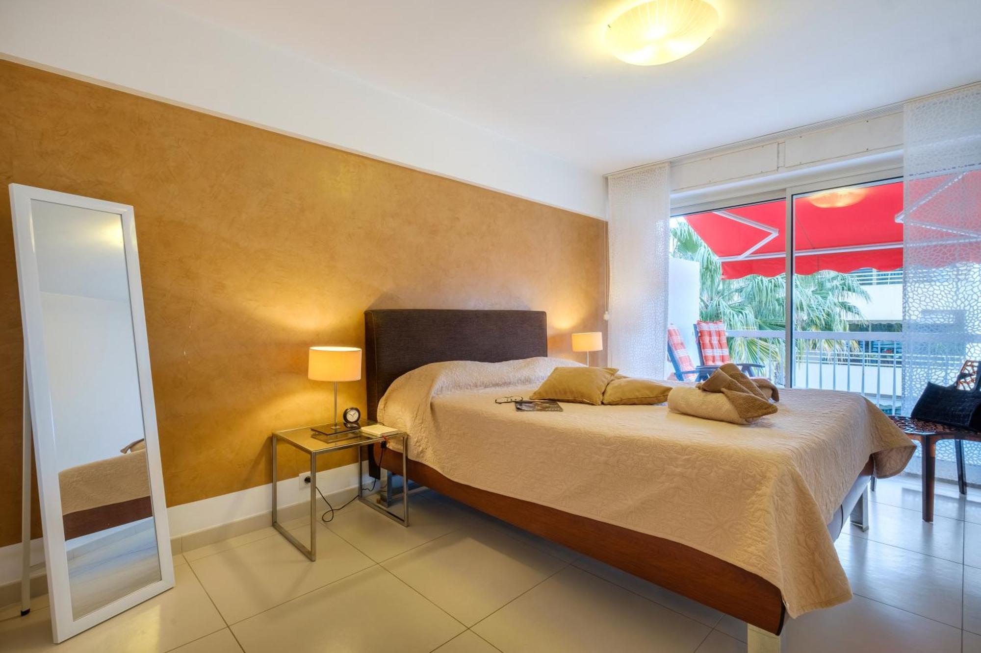 Apartamento Meuble De Tourisme 3p Avec Clim Antibes