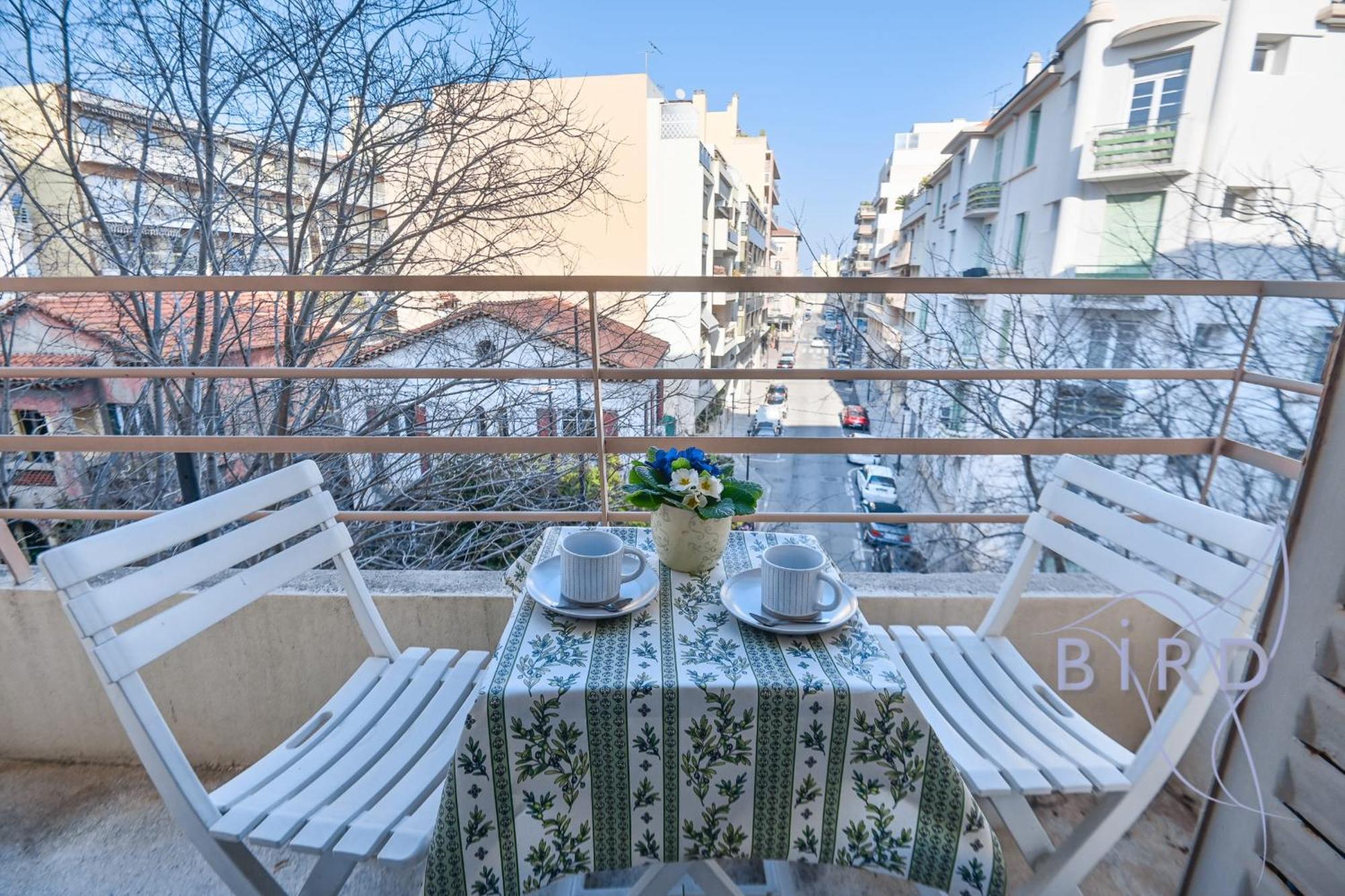 Walking Distance From The Old Town And The Sea *