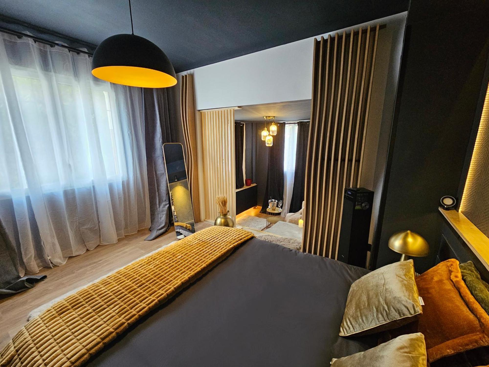 Escapade Ensoleillee Avec Piscine Et Jacuzzi - Mathis Cote D'azur