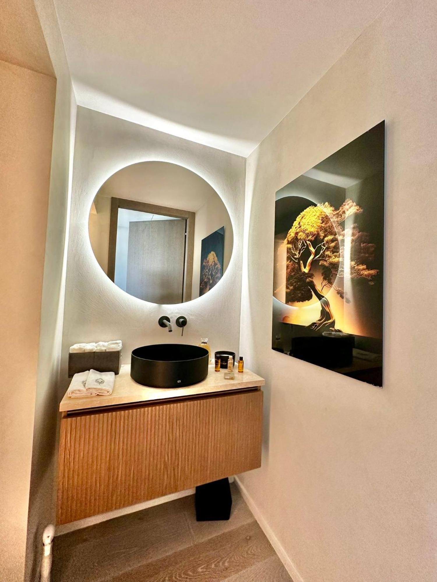 Riviera Luxury Estates * Antibes