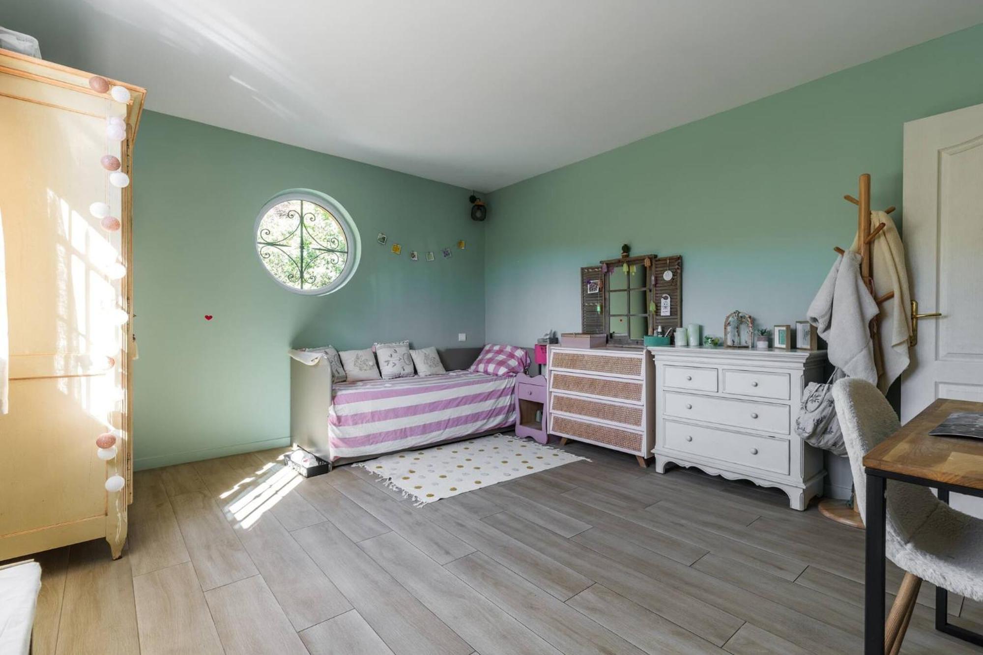 Charming Provencal Family House With Swimming Pool *