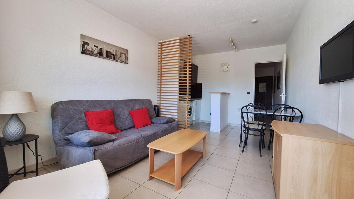 Du Tanit - Olympe - Juan Les Pins Antibes