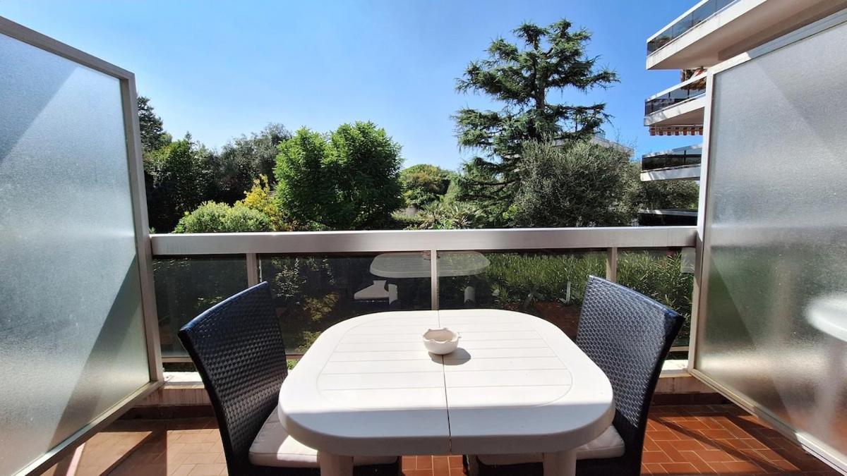 Apartment Du Tanit - Olympe - Juan Les Pins Antibes