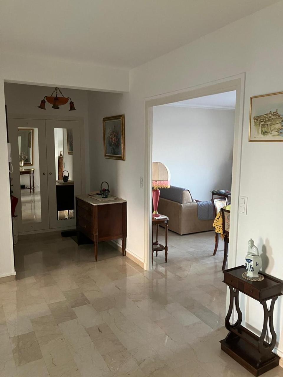 L'olivaie Apartment *