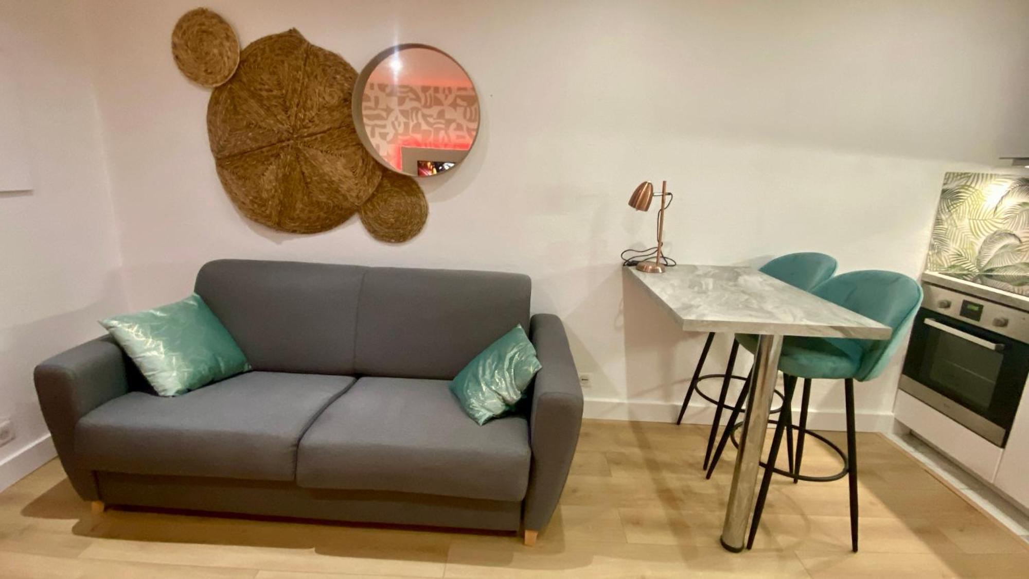 Bricka - 200m To The Beach, Parking, Clim, Terrace Apartment Antibes