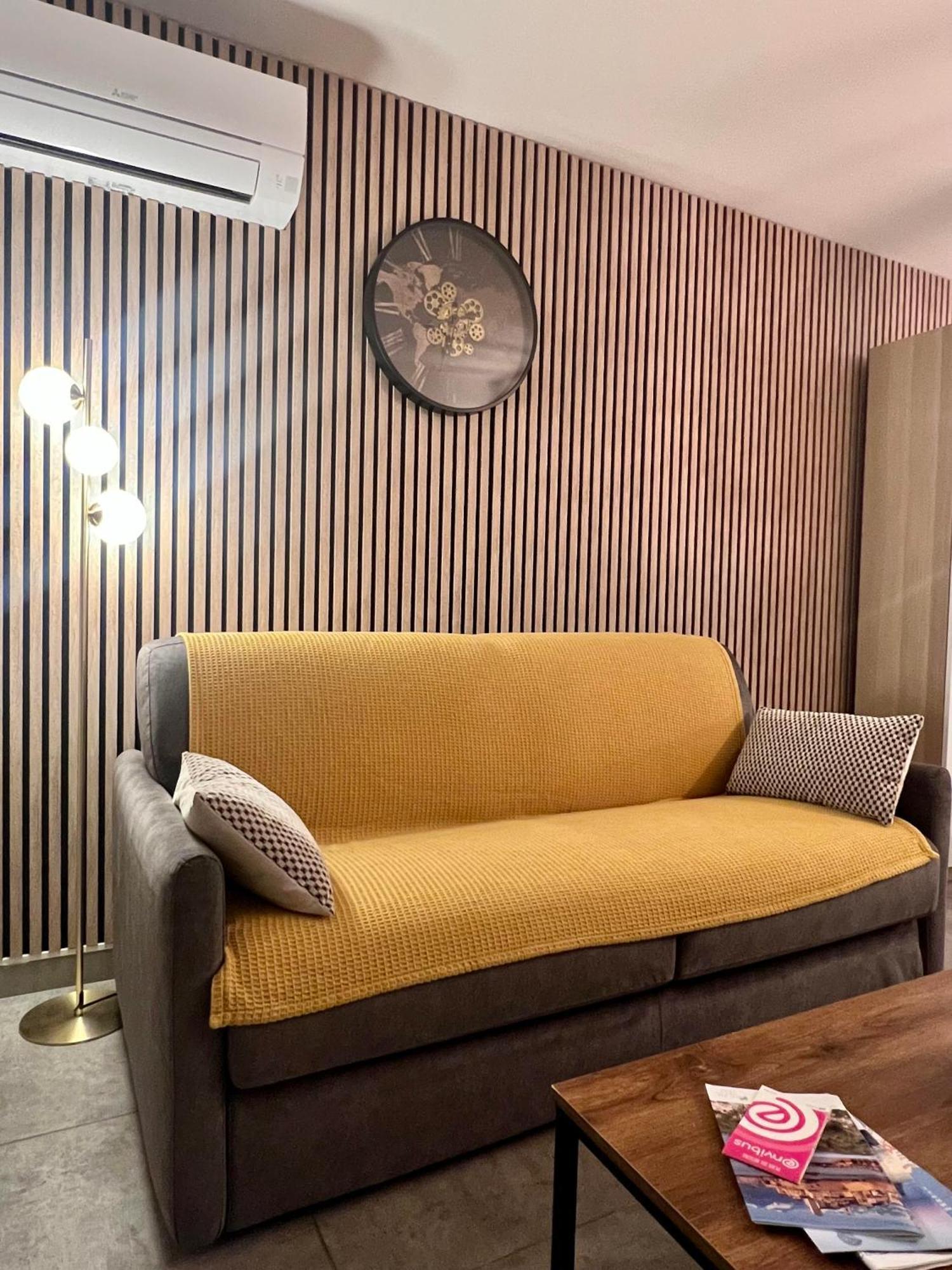 Climatise, Cosy Et Calme Au Centre Apartment