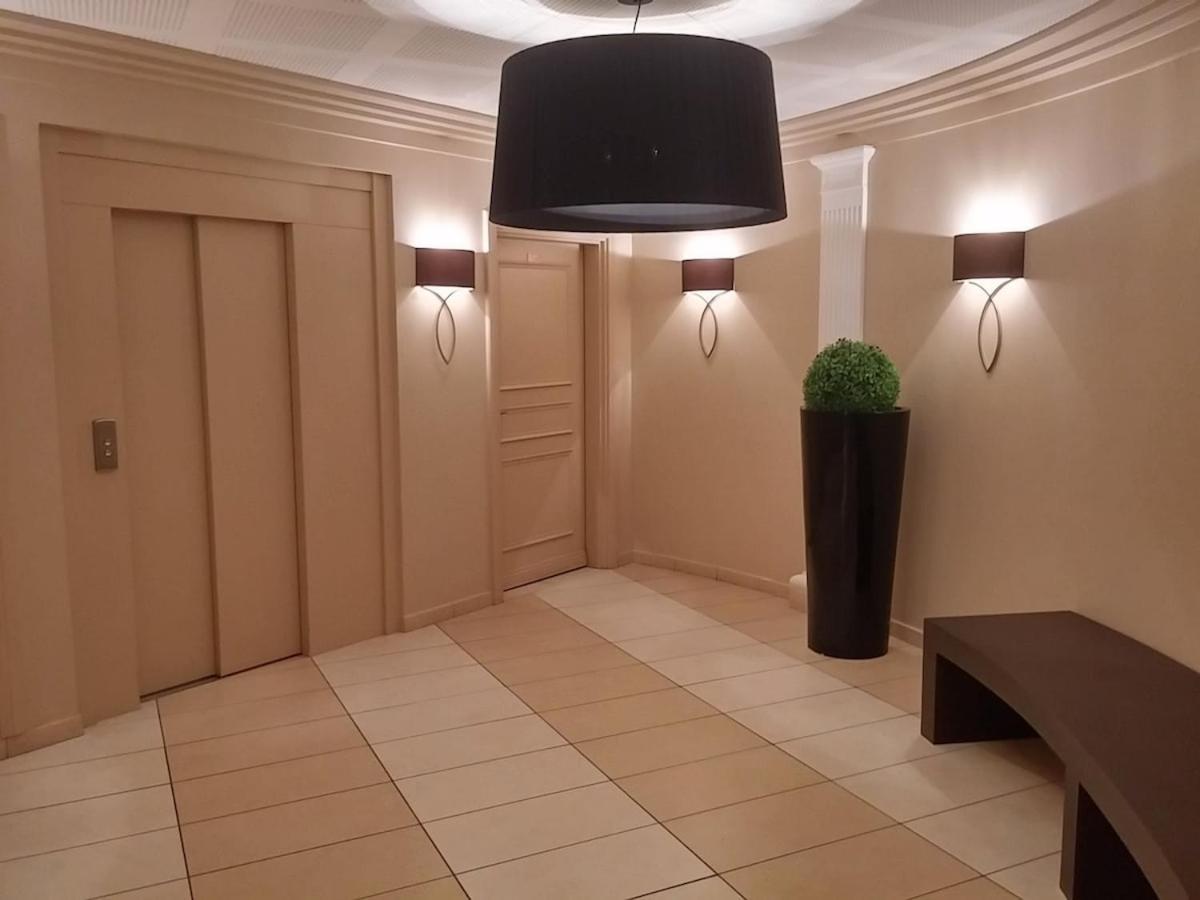 Apartment Juan-les-pins Moderne Studio, Sea View Antibes