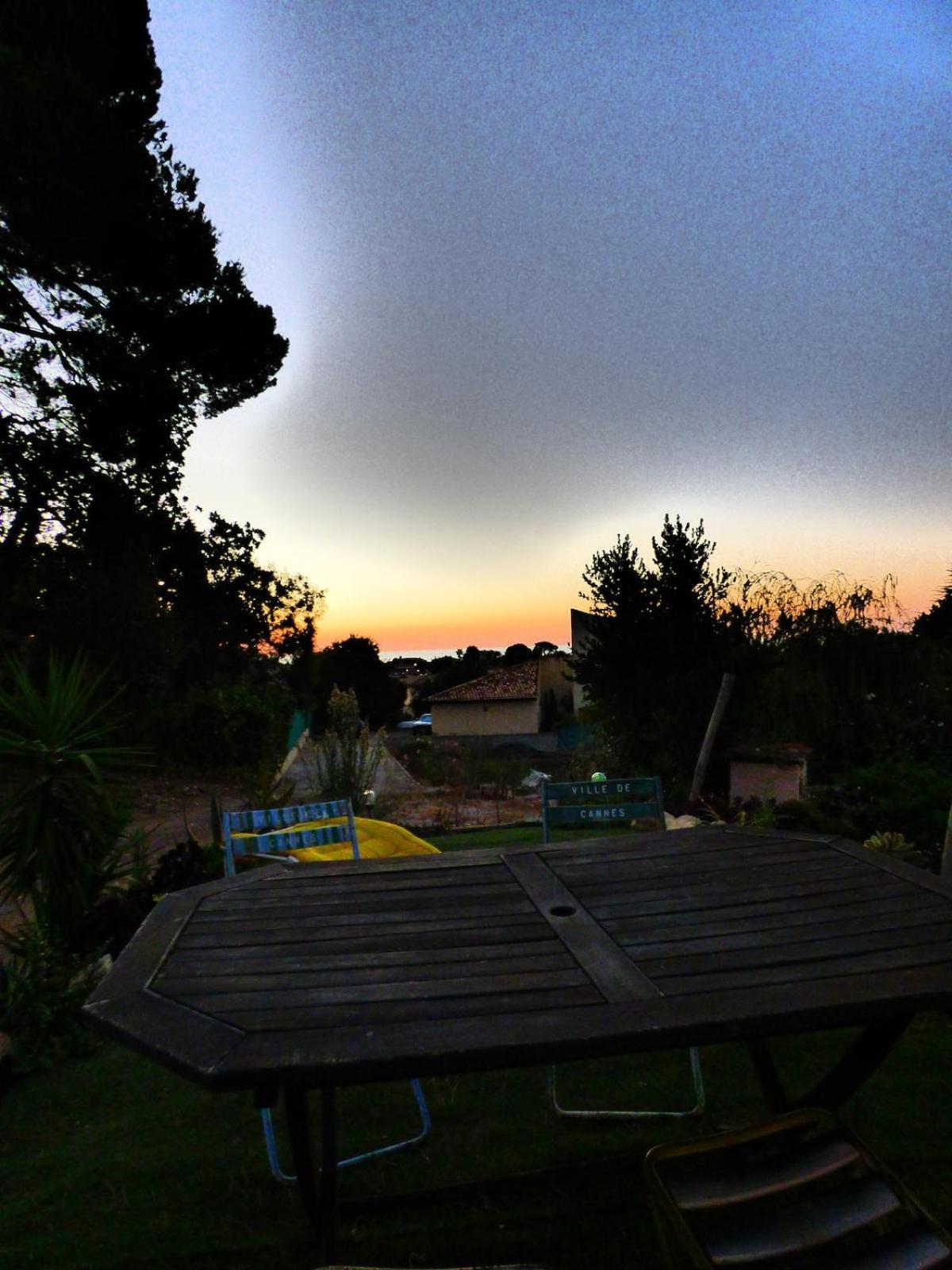 Flat With Sea View Appartement Antibes