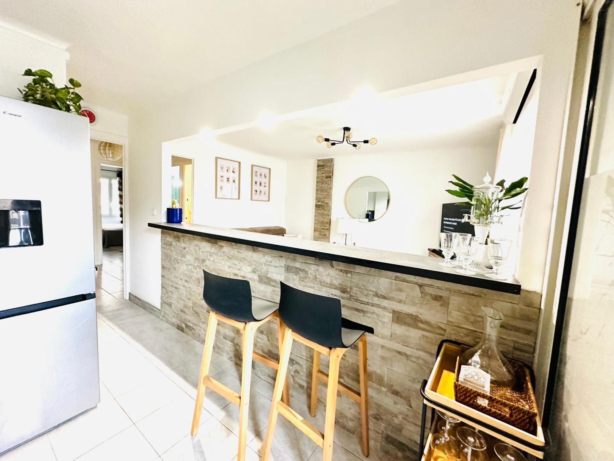 Apartment Centre-ville, 2 Bedrooms 6 Pers, Climatisation Antibes