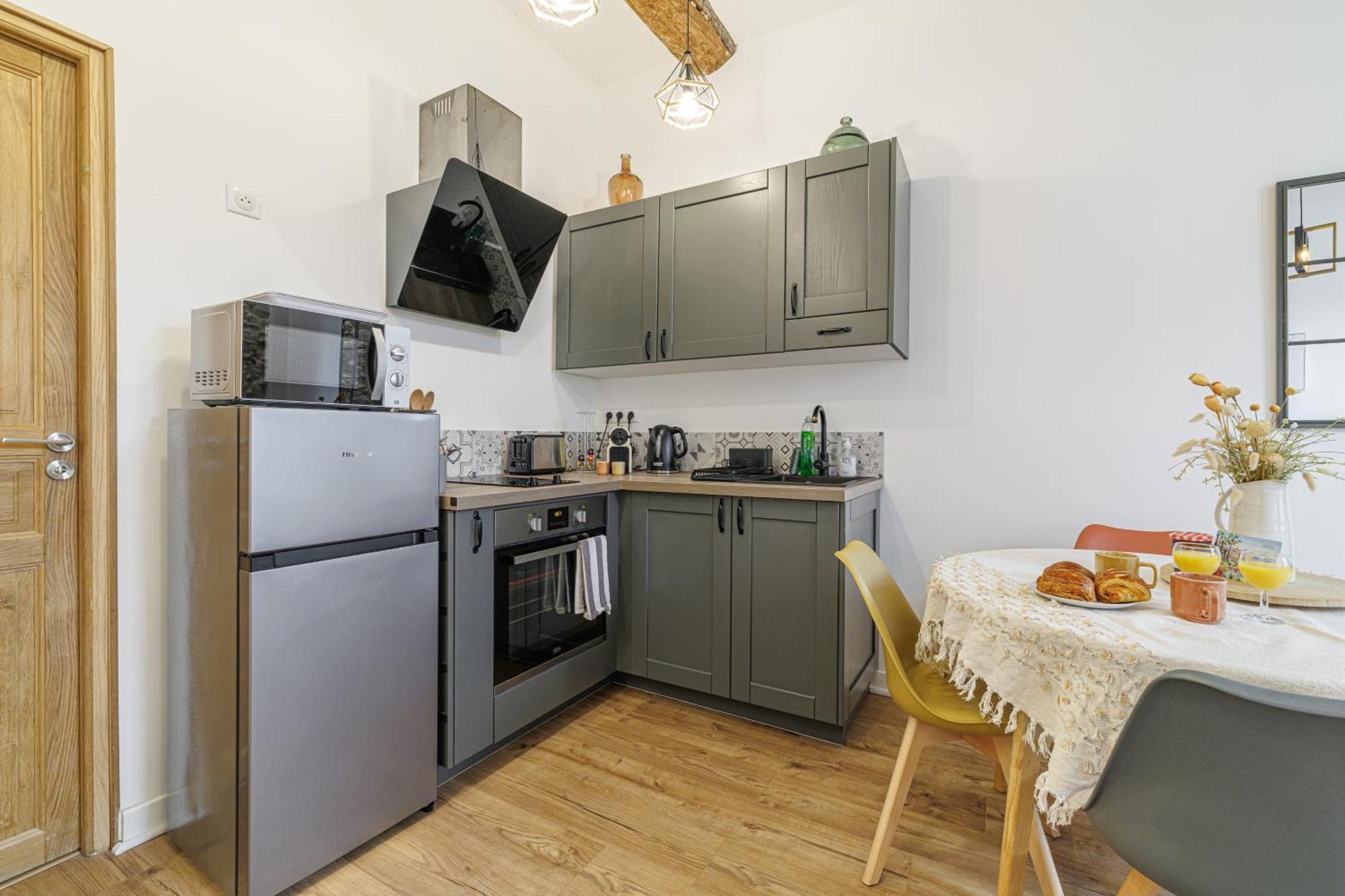 Old Town Superb New Flat, For 3, Ac, Wi-fi Apartment