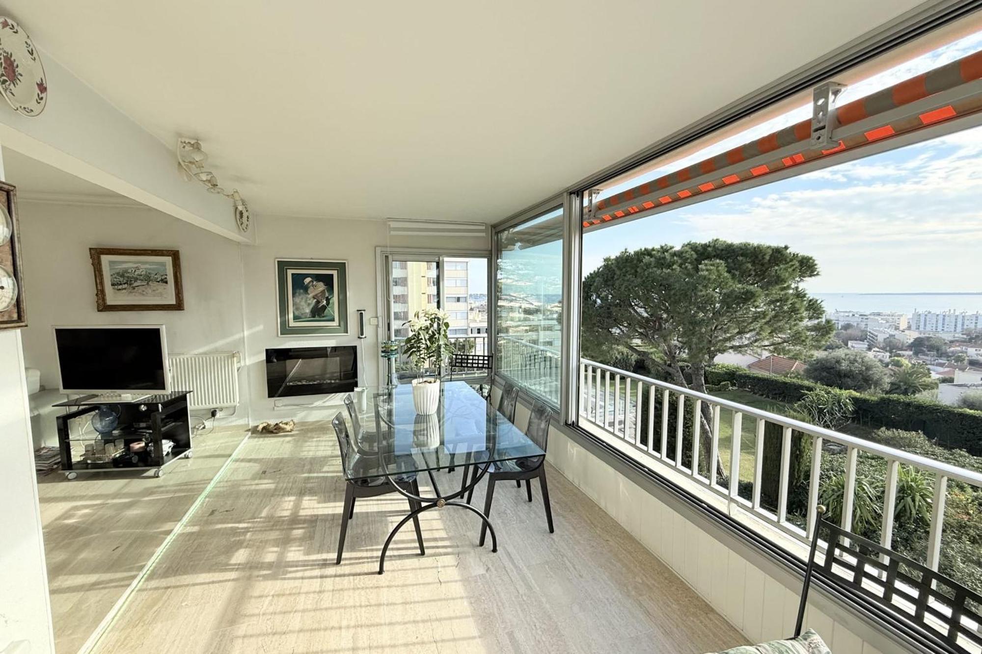 Apartamento T3 With Magnificent Sea View *