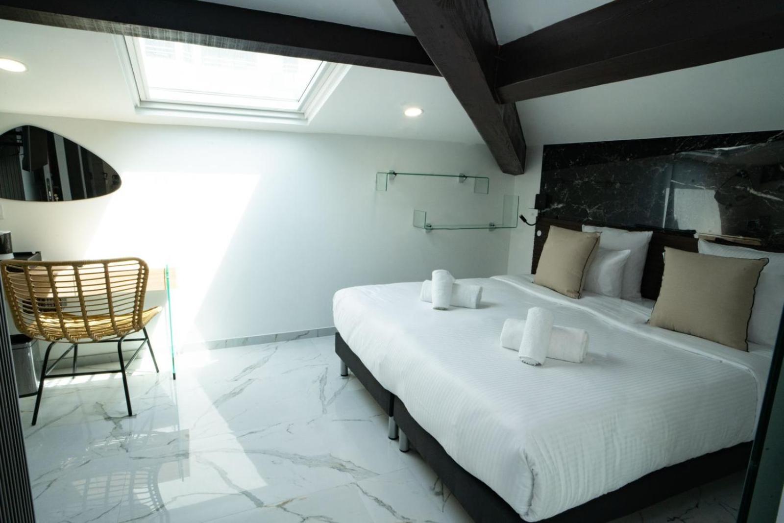 La Ora Hotel
