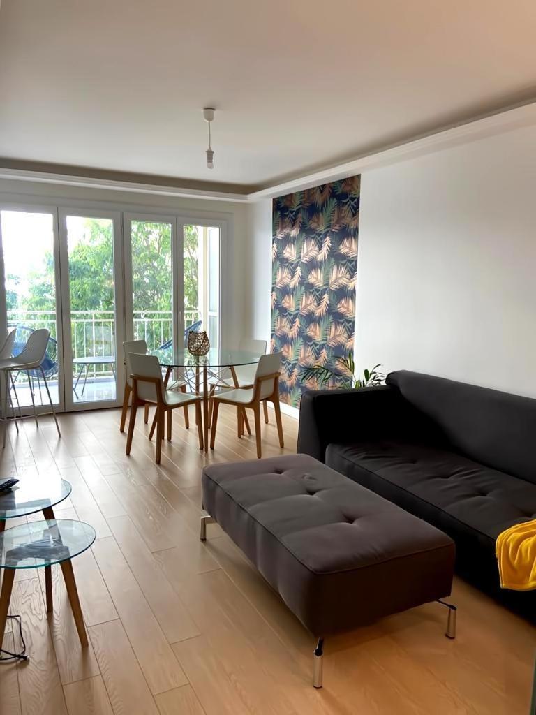 Juan Les Pins A 700 M Des Plages Apartment Antibes