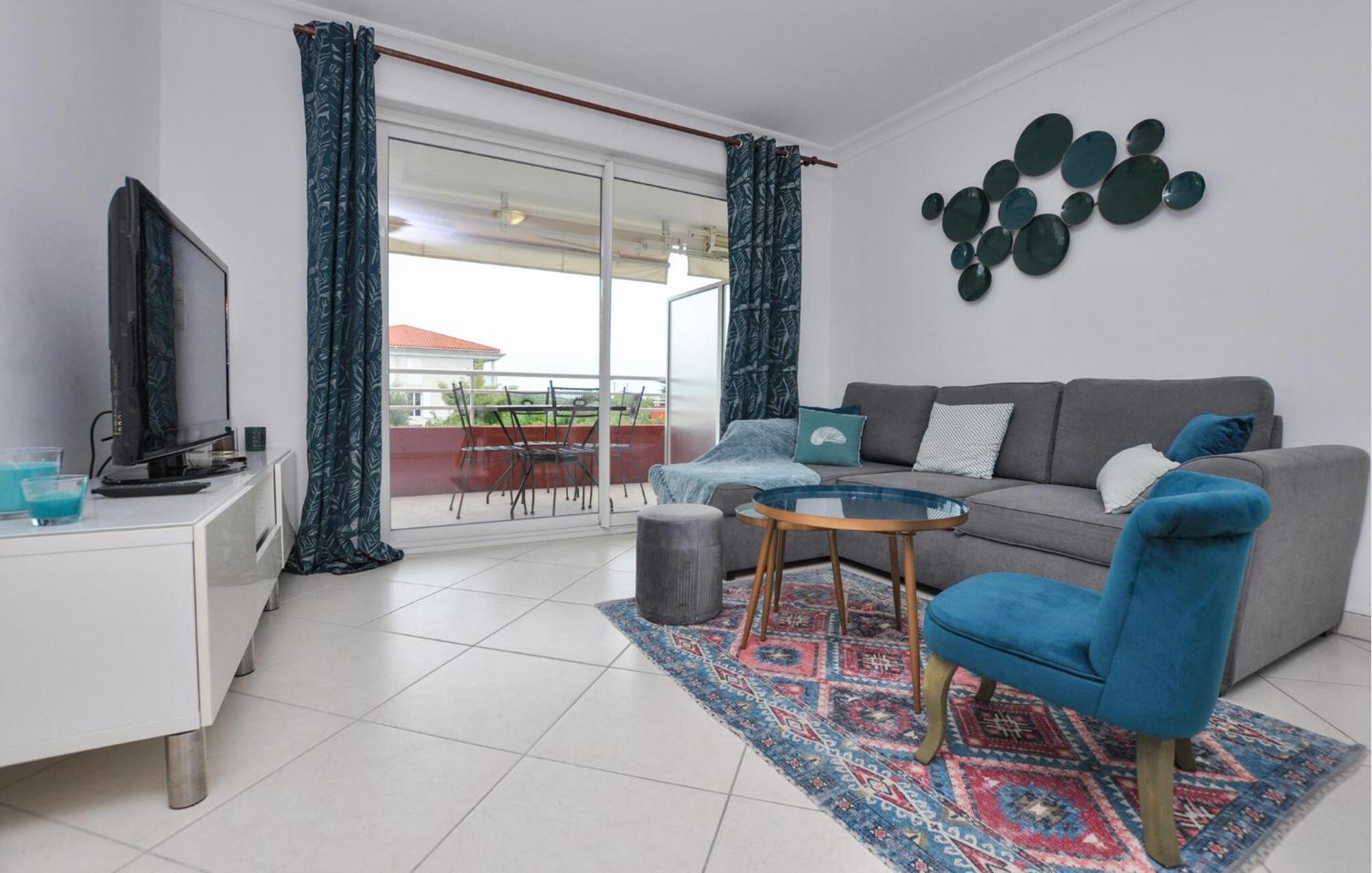 1 Bedroom Gorgeous In Apartment Antibes