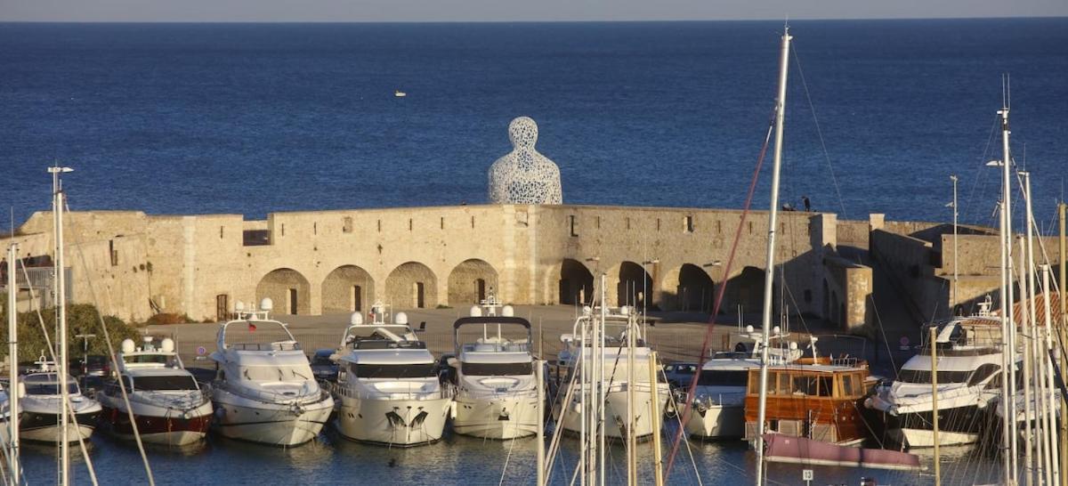 First Floor Fully Renovated Antibes
