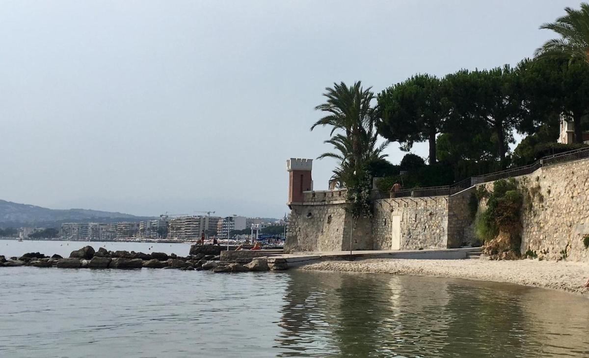 First Floor Fully Renovated * Antibes