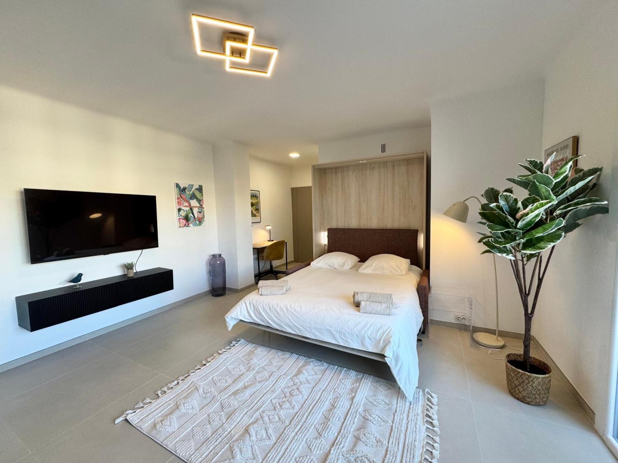 Le Prestige Et Chic Apartment *