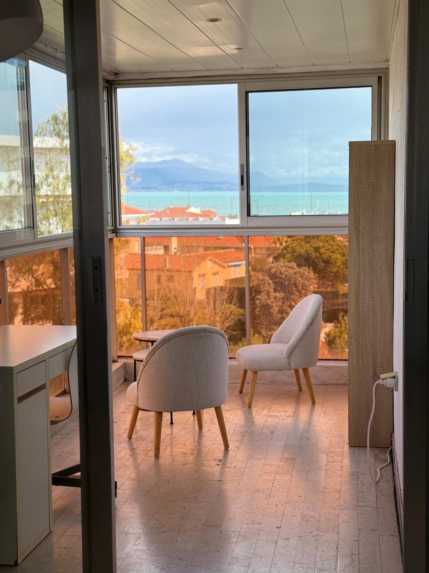 Appartement Dernier Etage Vue Avec Parking *