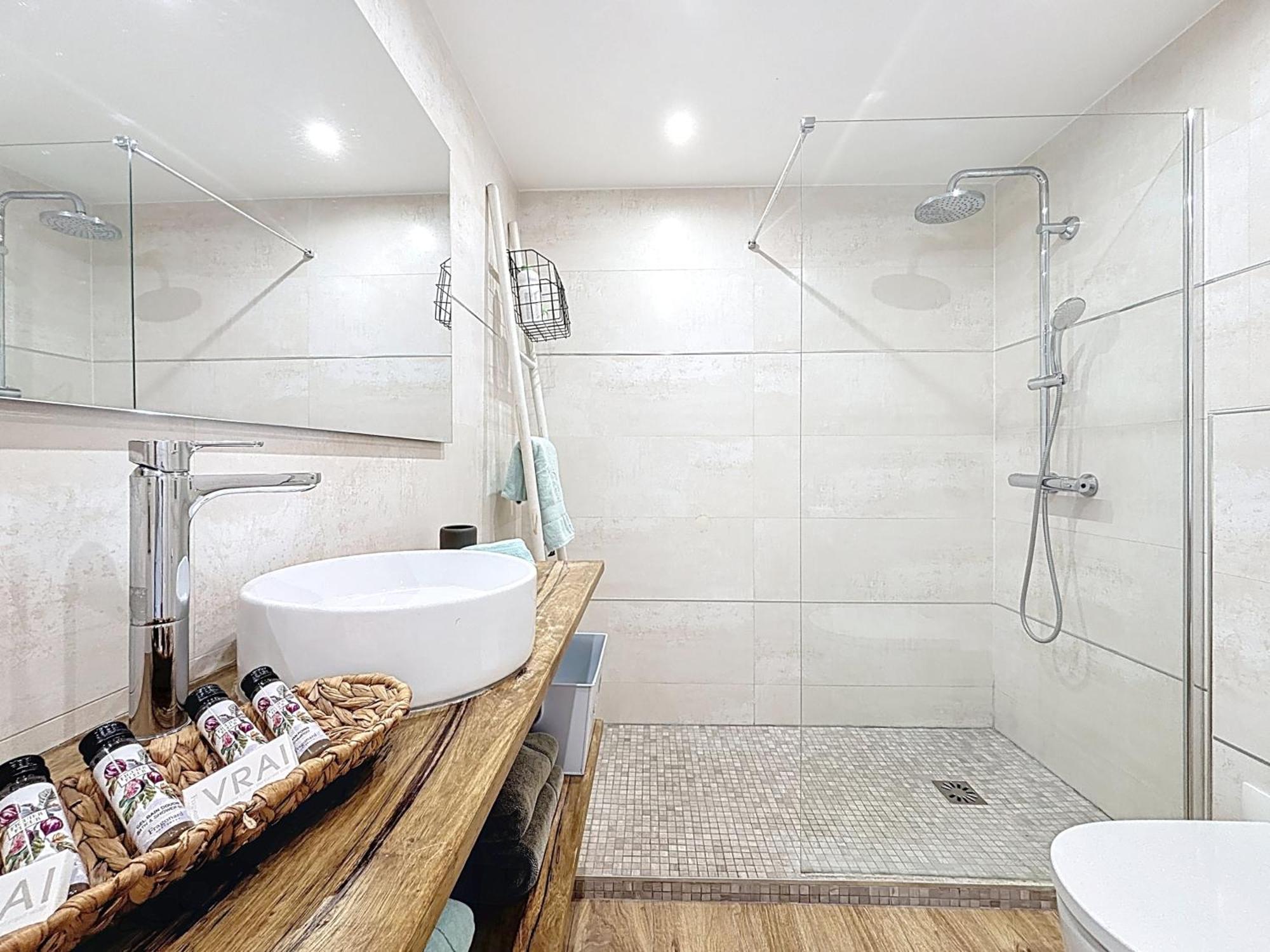 Jardin Signature - Magnifique 2 Pieces - 4 Pers - Piscine - Plages 2km Apartment *