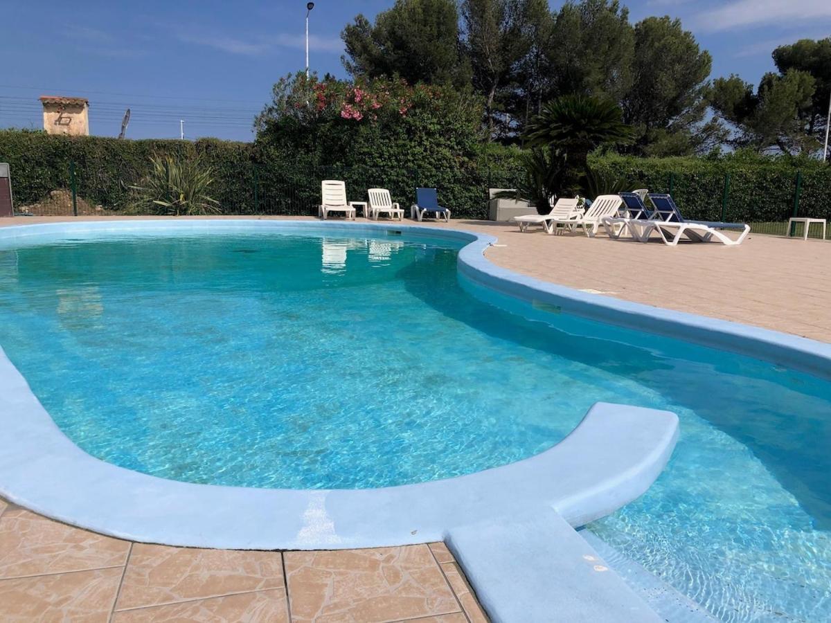 Duplex 5 Min De La Mer, Piscine Apartment Antibes