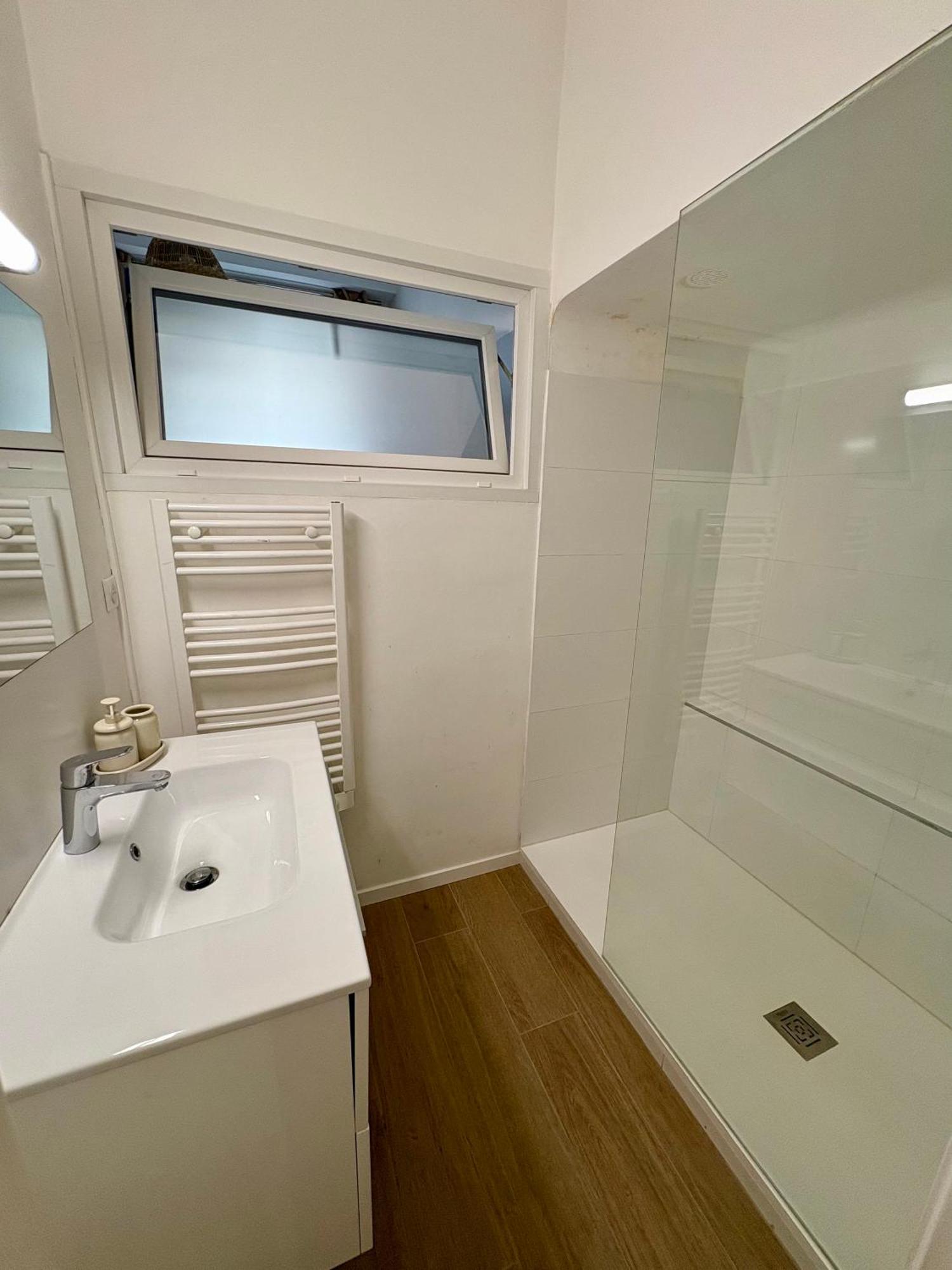 Apartment App Neuf 1 Pres Du Centre Et Plages