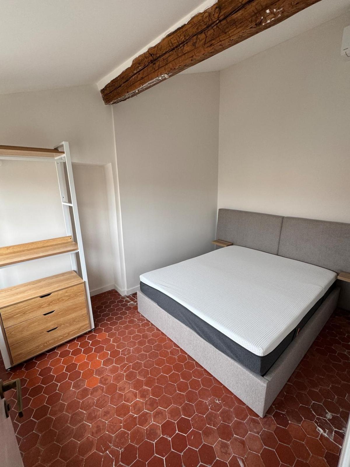Apartment #401 Heart Of Vieil - Place Nationale-high-end Newly Renovated & Furnished Antibes