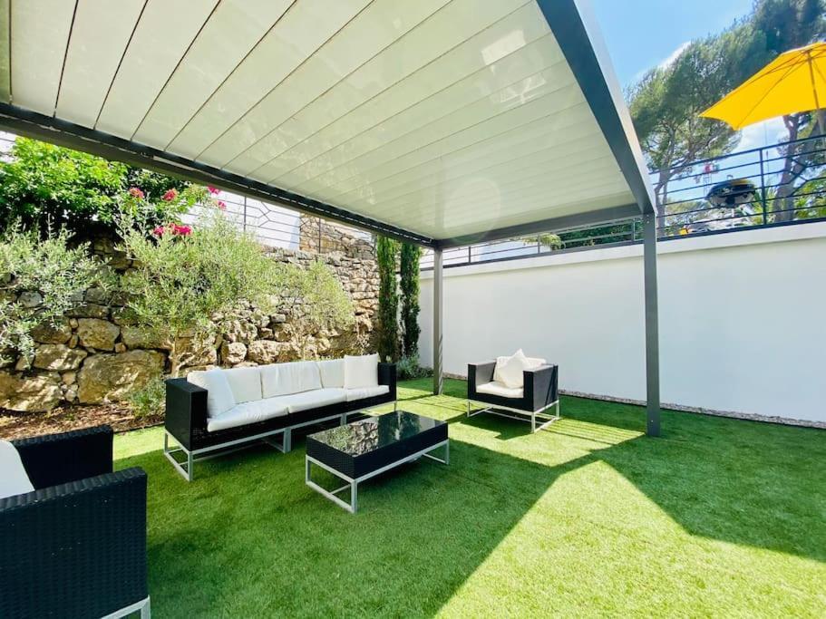 Villa Beautiful 5 Bedroom With Direct Sea View *