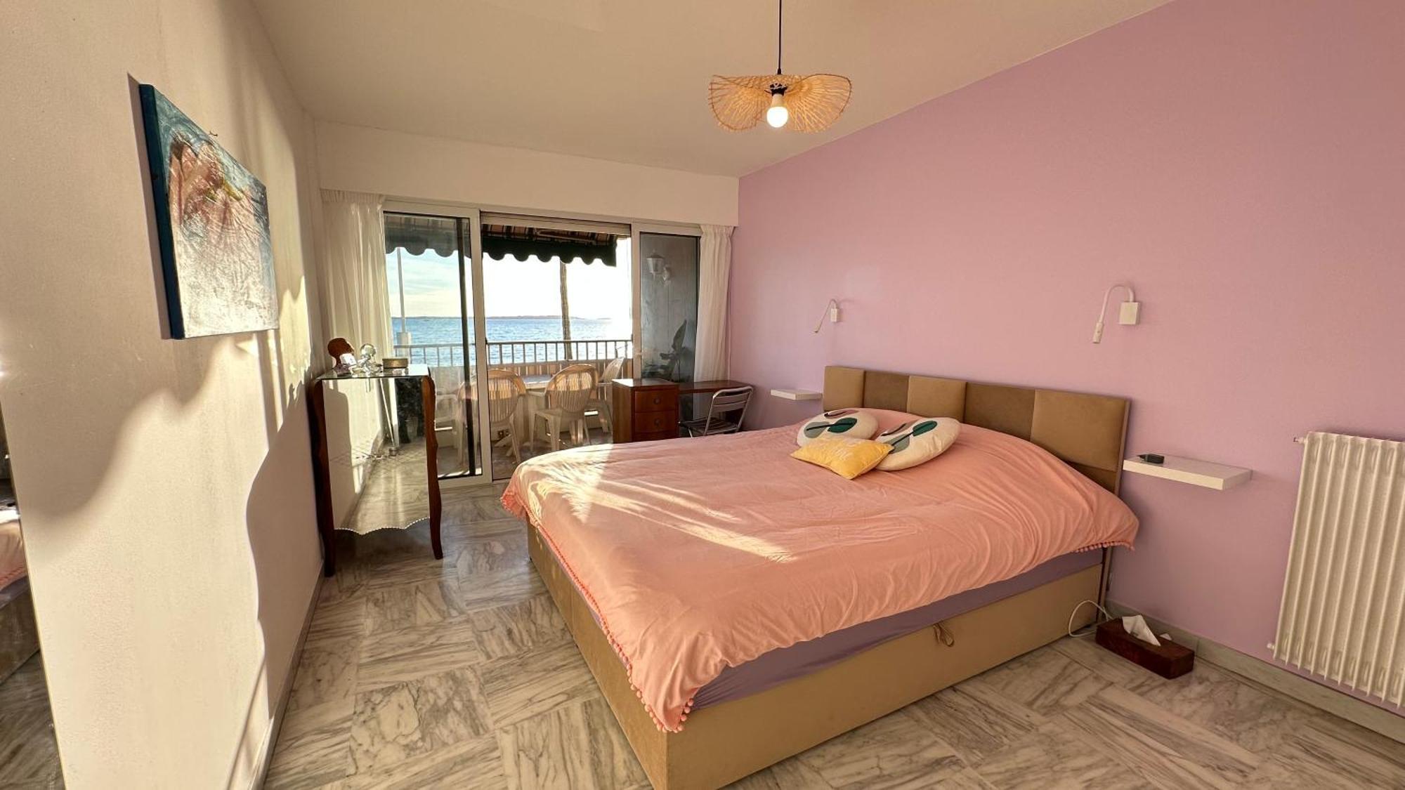 Apartamento Paradou On The Beach, Amazing View, 3 Beds *