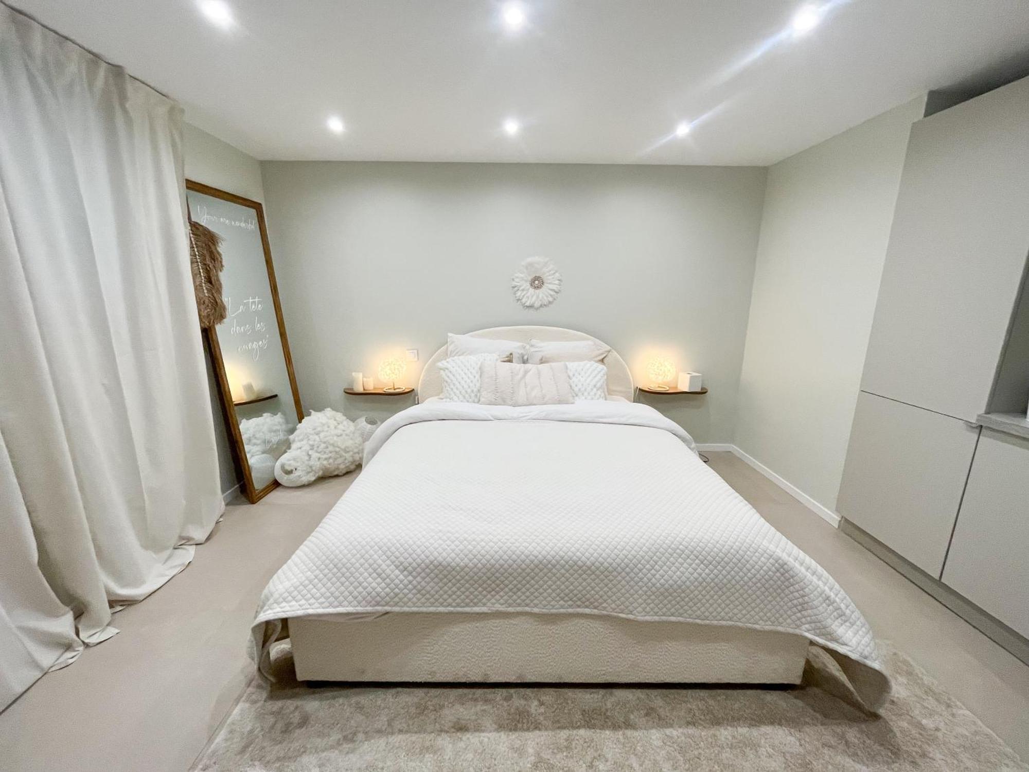 Romantique Avec Jacuzzi Apartment Antibes