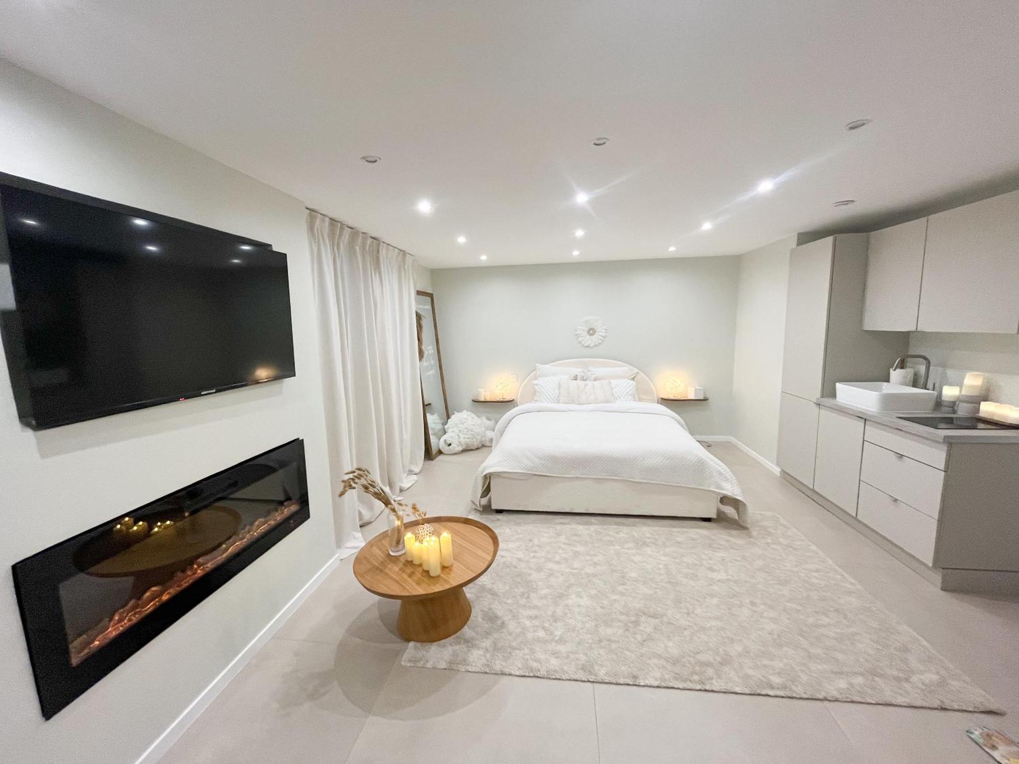 Apartment Romantique Avec Jacuzzi Antibes