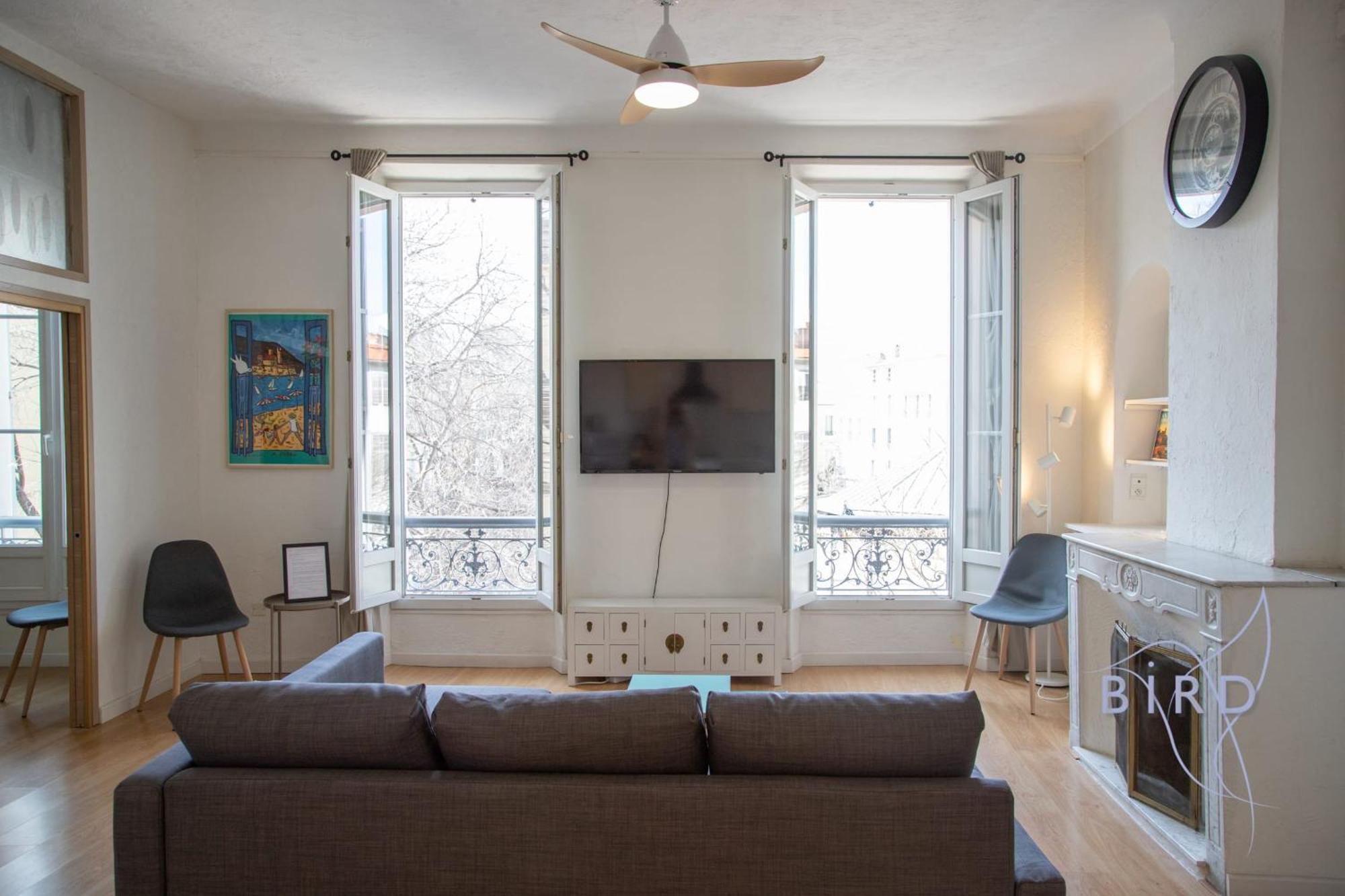 Apartment Beautiful Place Nationale In Old Town