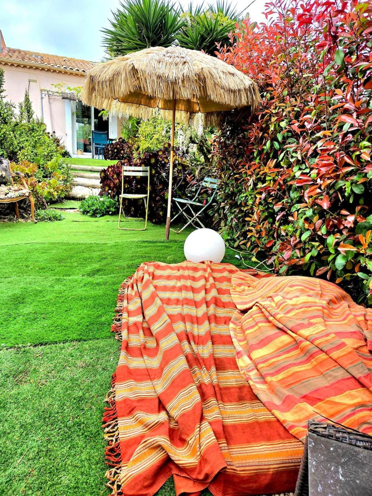 Flat With Sea View Appartement Antibes