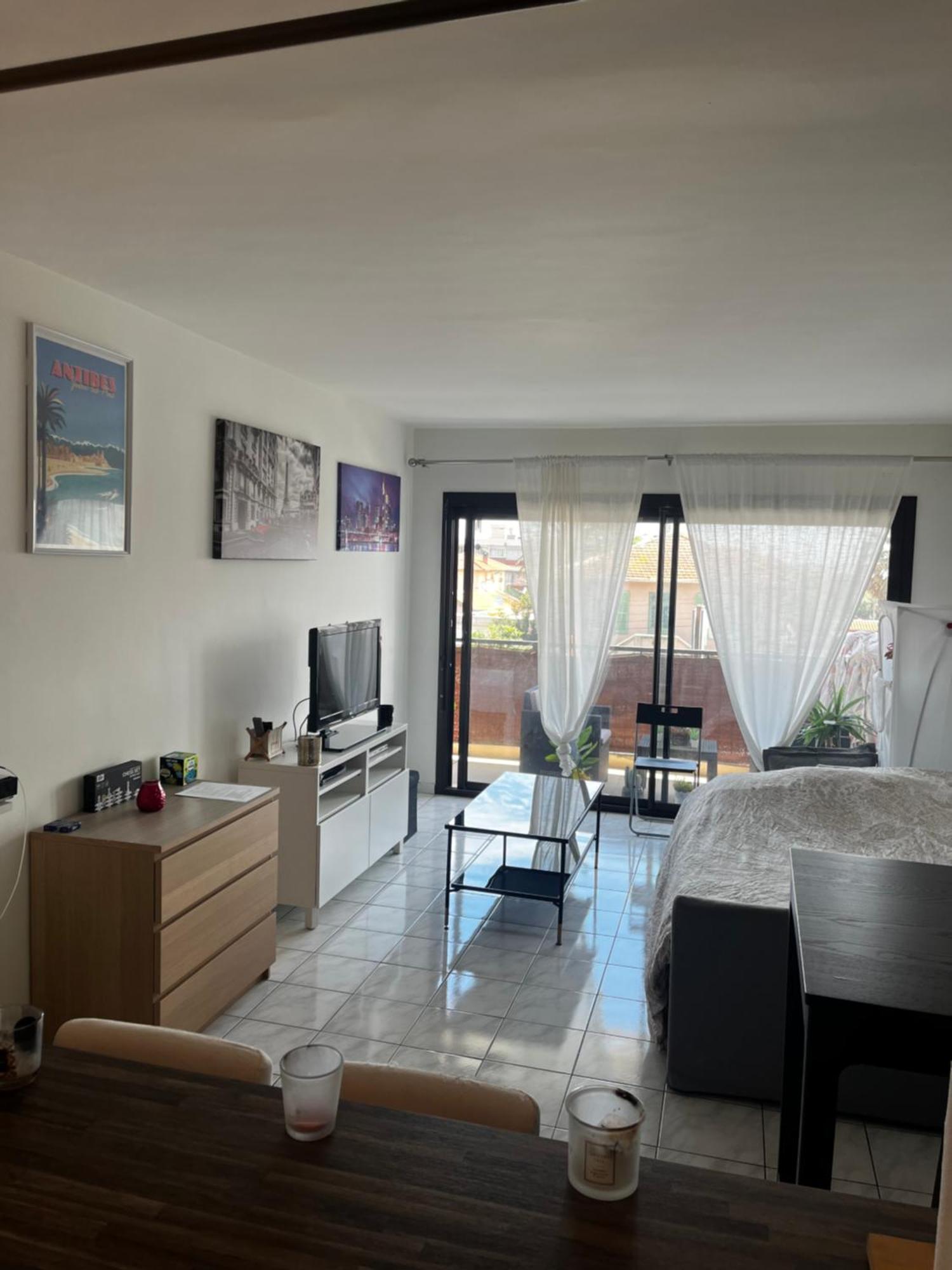 Agreable Salon,Chambre Privatif Devant La Mer Avec Parking *