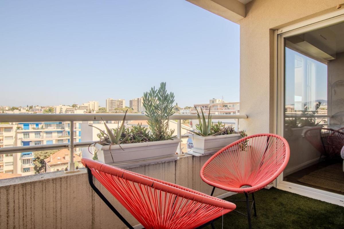 Juan Les Pins Rooftop, 2 Avec Parking Apartamento Antibes