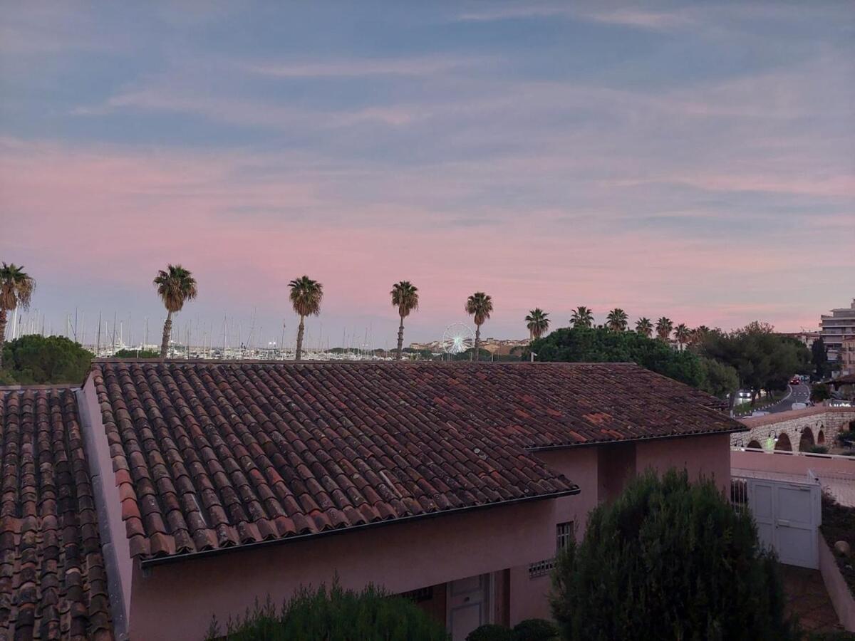 With Balcony In With Ac Apartment Antibes