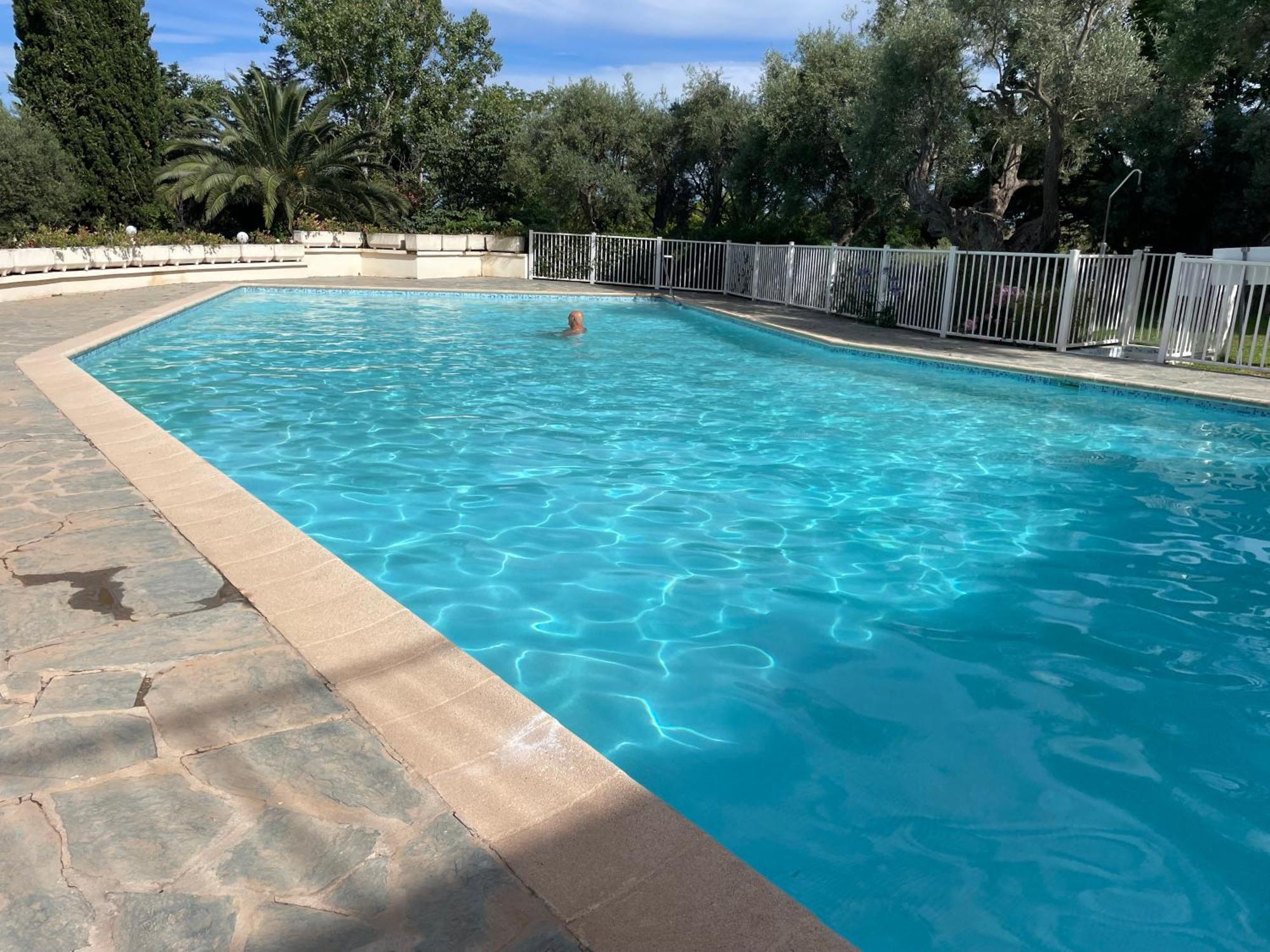 Apartment Superbe 2 Pieces Antibes Vue Mer, Piscine, Parking *