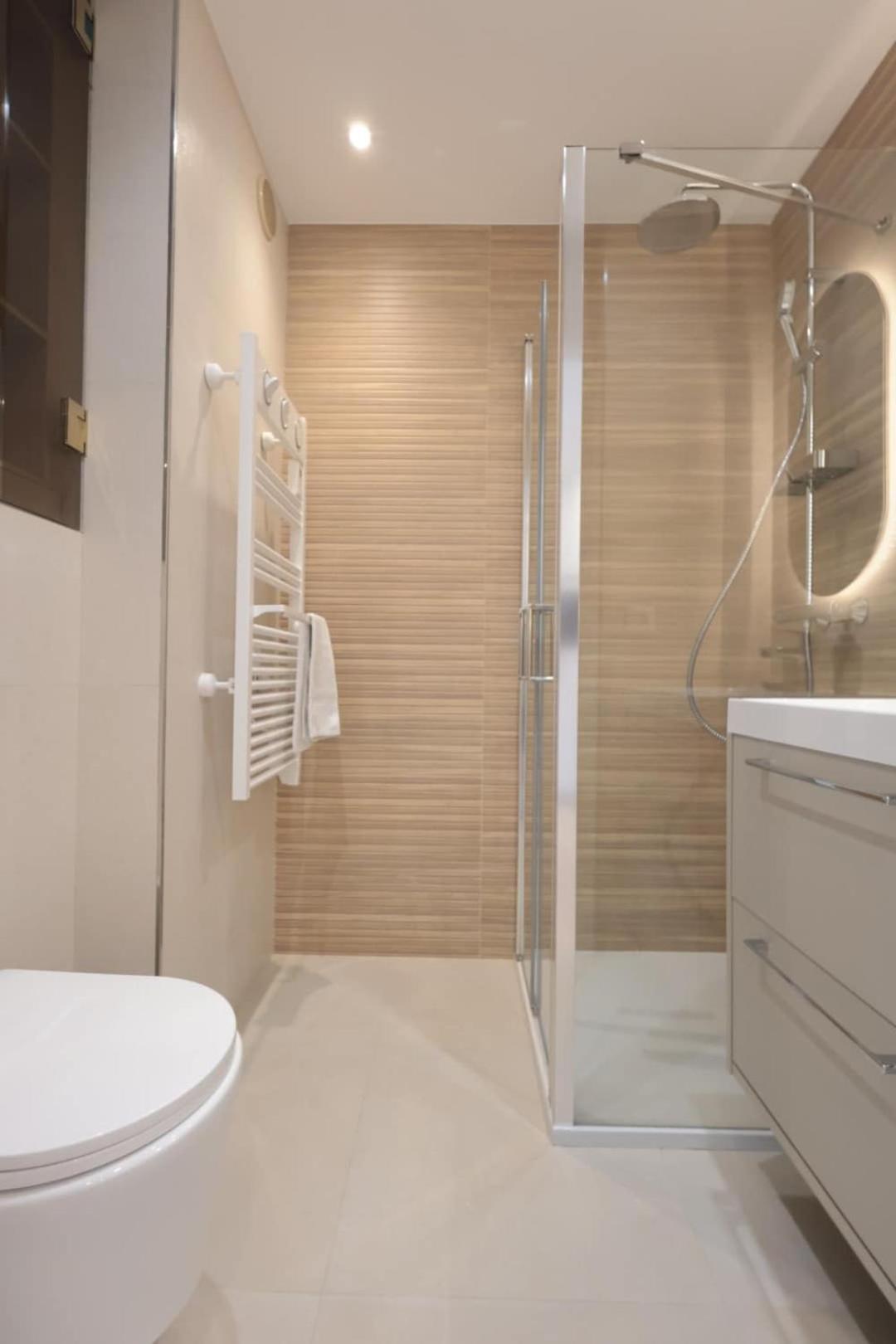 Le Regina - Standing 2 Prs - Clim - Parking Apartment
