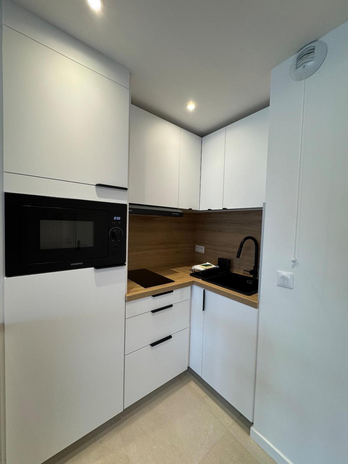 Apartment Le Regina - Standing 2 Prs - Clim - Parking *