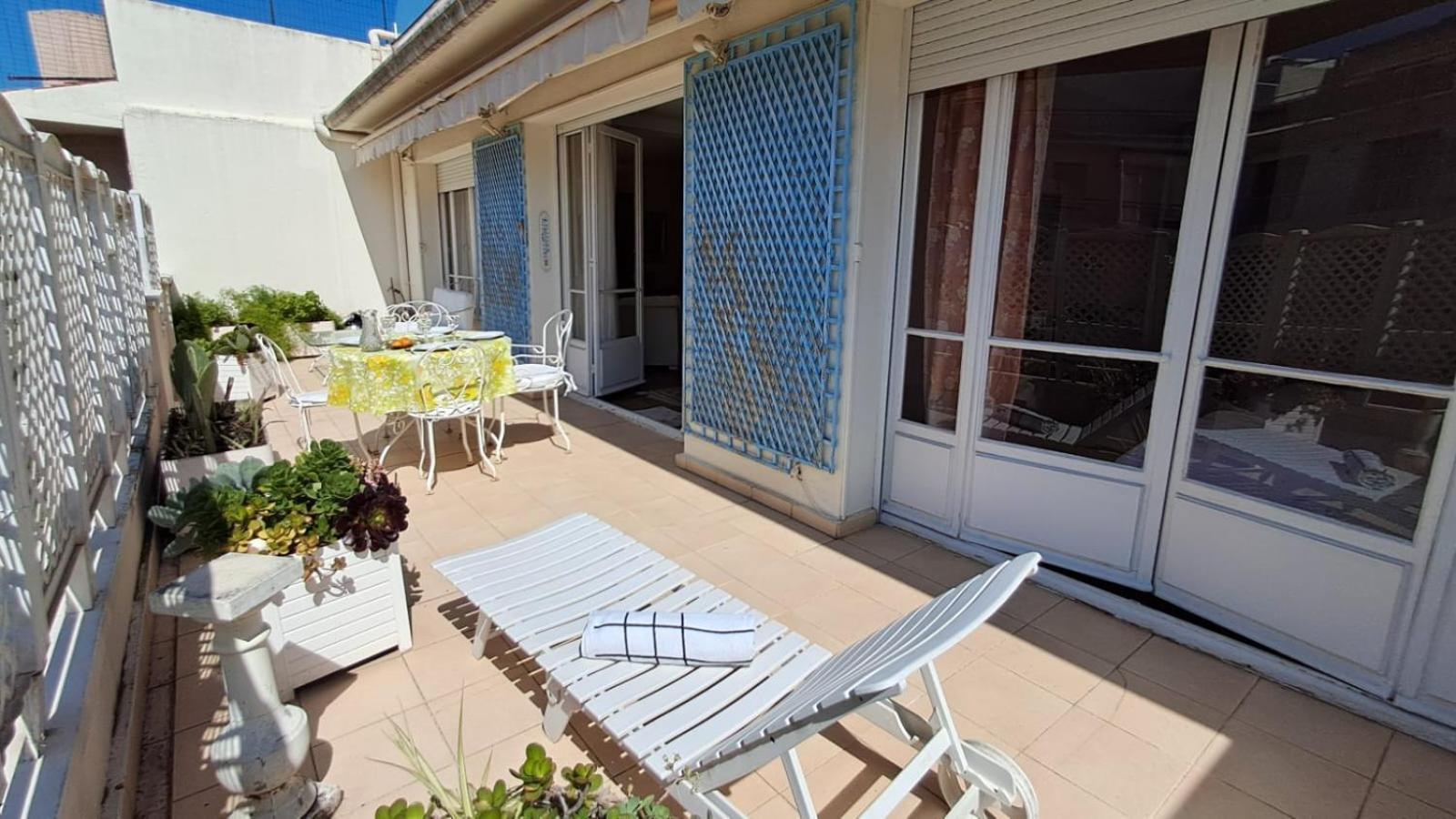 Le California T3 Apartamento