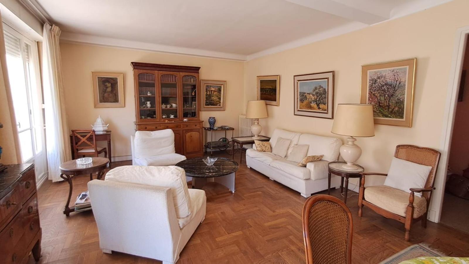 Apartamento Le California T3 *