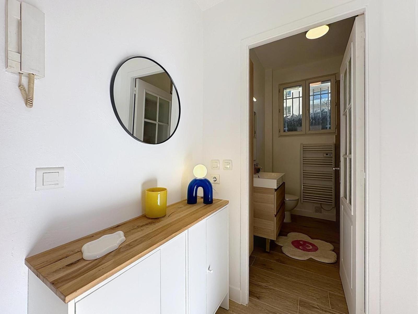 2p Juan-les-pins Apartment *