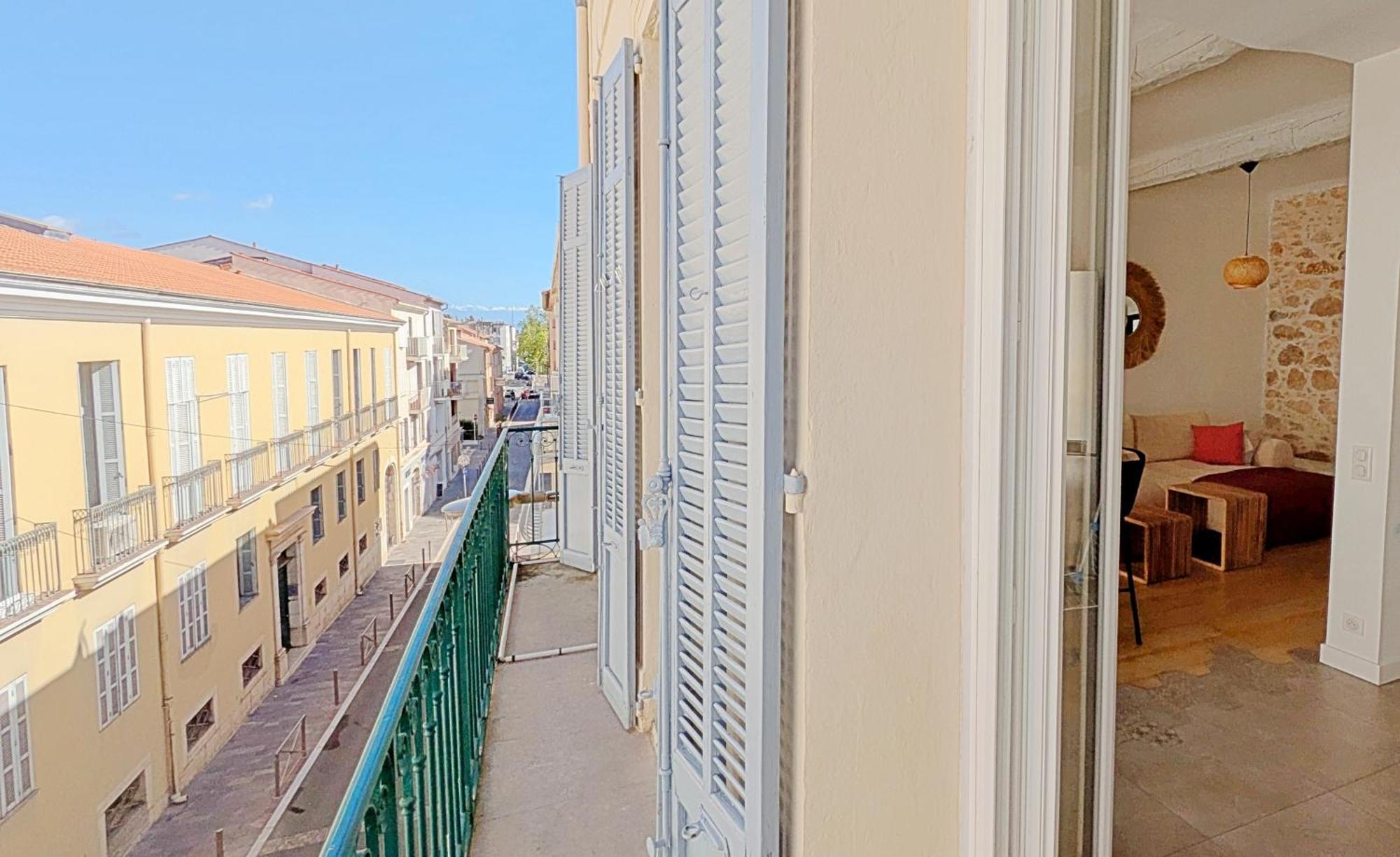 Cocooning # Lumineux # Vieille Apartment