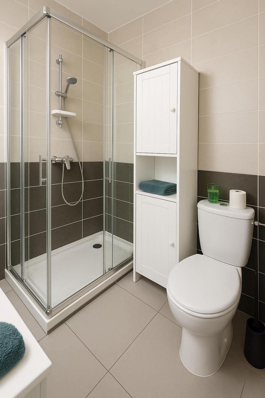 Charming Between And Center Of Juan-les-pins Apartamento *